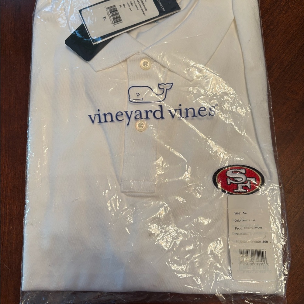 Vineyard Vines White Polo with 49 niners Embroidered Logos unopened XL